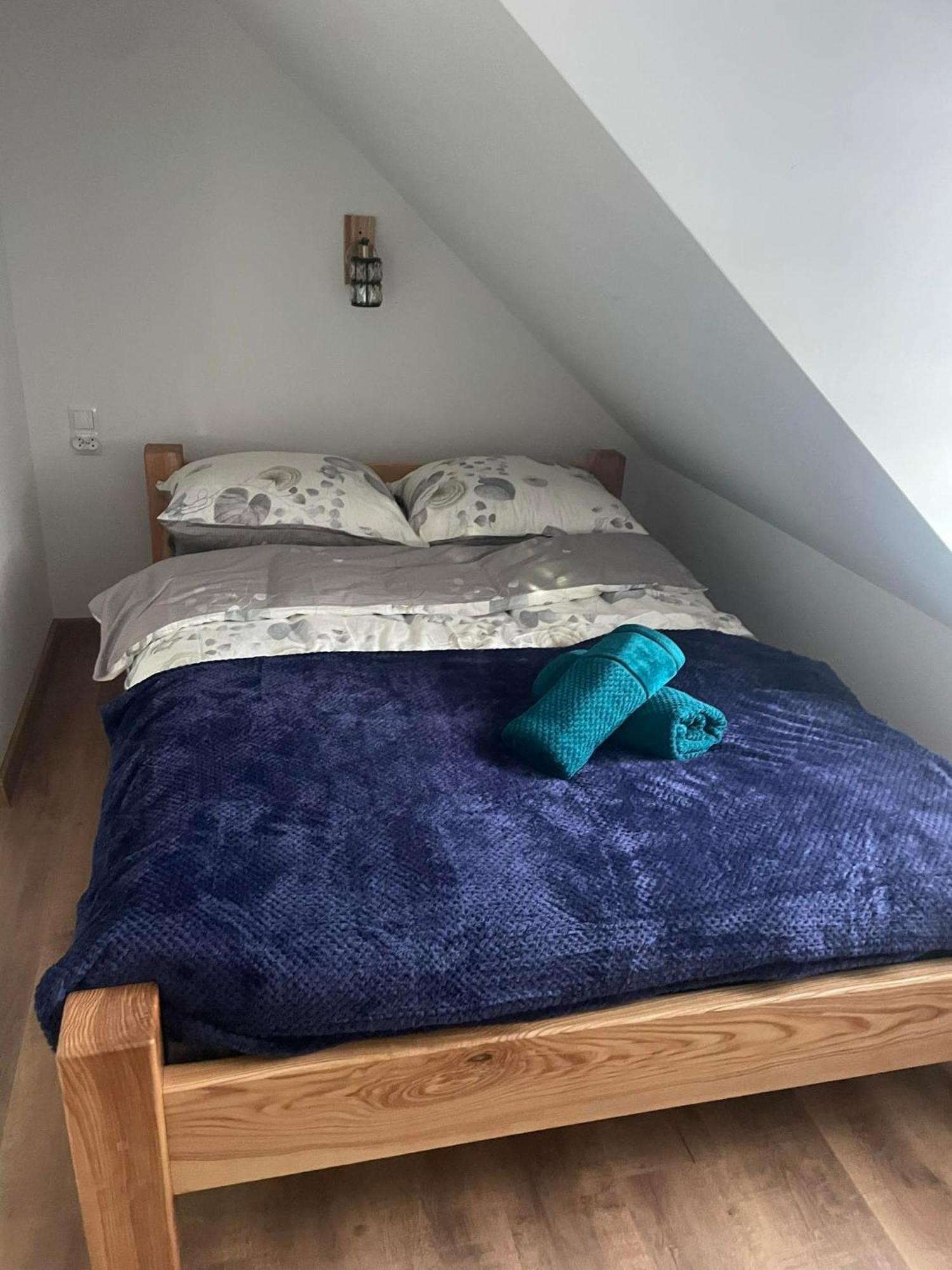 Jaskowa Chata Bieszczady Apartament Z Basenem Baligród Kültér fotó