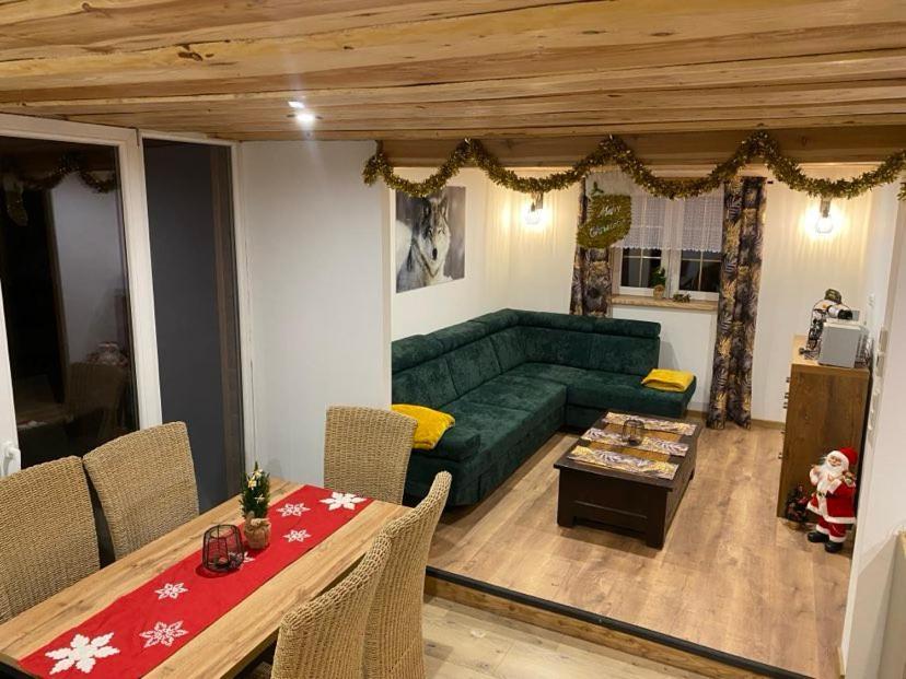 Jaskowa Chata Bieszczady Apartament Z Basenem Baligród Kültér fotó